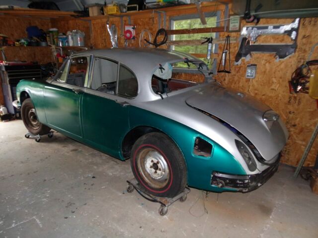 1961 Jaguar MK II Stalled Restoration Project, Complete & Solid - photo 5