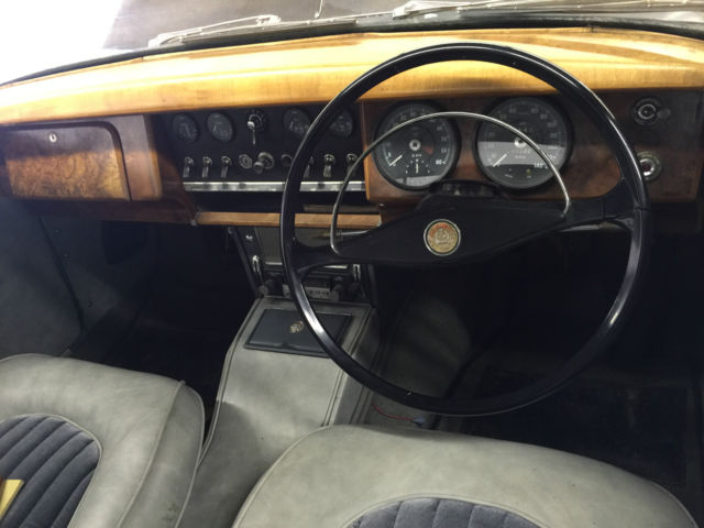 1961 Jaguar MK2 - photo 11