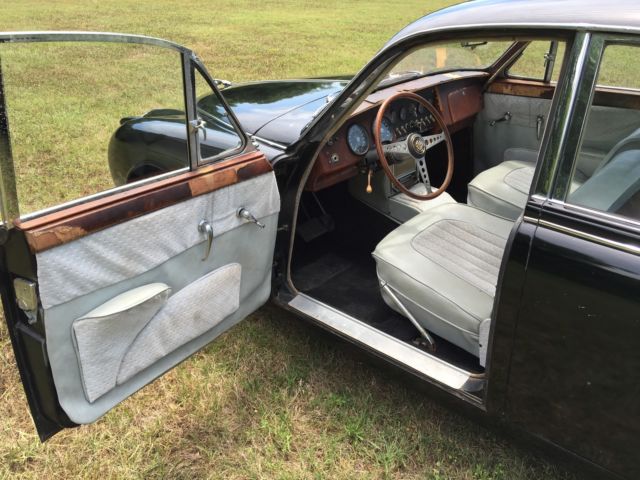 1961 Jaguar MK2 - photo 12