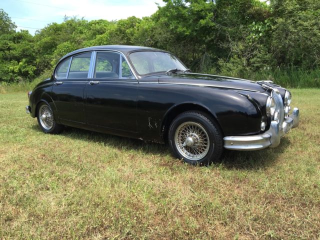1961 Jaguar MK2 - photo 2