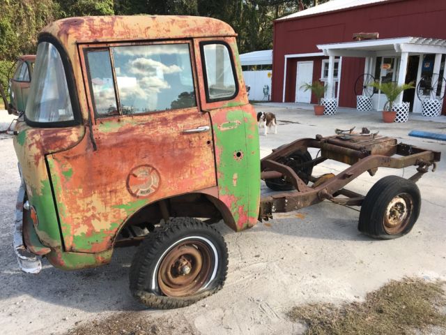 1961 Jeep FC170 - photo 2