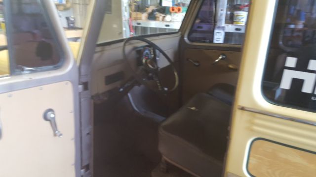 1961 Willys - photo 2