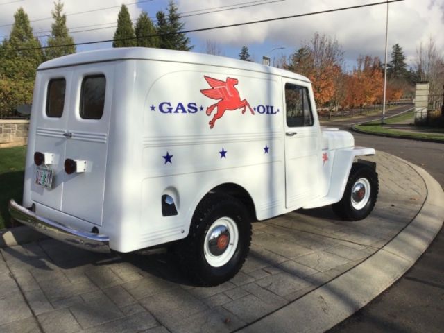 1961 Willys Station Sedan Mobil one - photo 7
