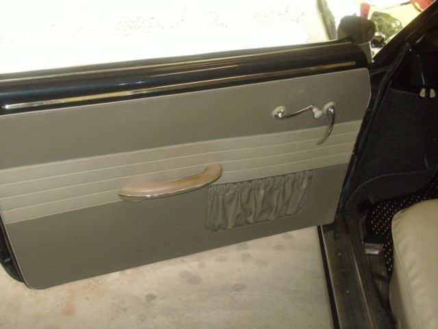 1961 Volkswagen Karmann Ghia 2 DOOR - photo 8