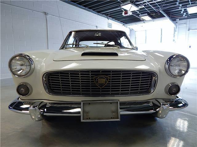 1961 Lancia Flaminia Pinin-Farina - photo 4
