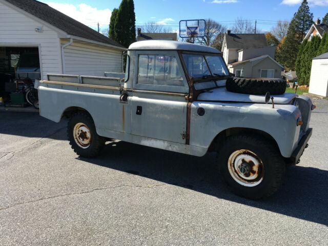 1961 Land Rover Series II Diesel Pickup / Troopy 1961 Land Rover Pickup