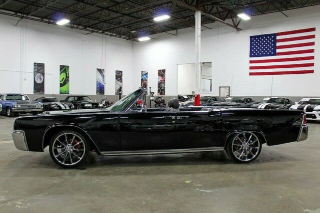 1961 Lincoln Continental - photo 2