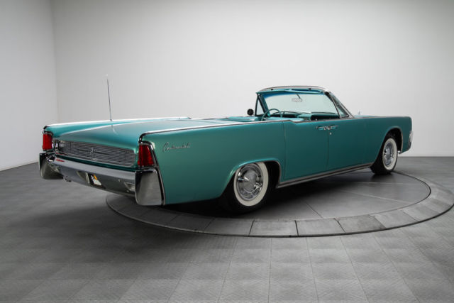 1961 Lincoln Continental -- - photo 4