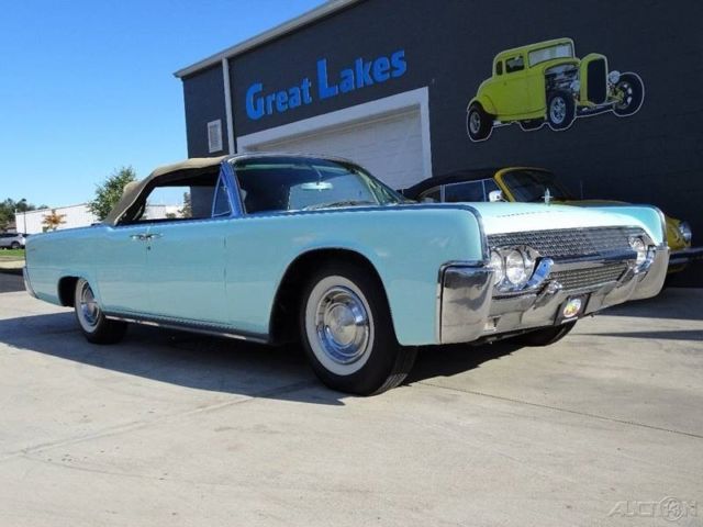 1961 Lincoln Continental Convertible - photo 3