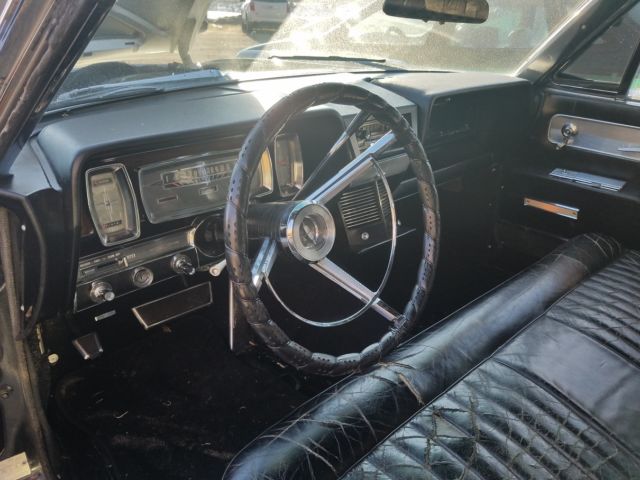 1961 Lincoln Continental luxury - photo 13