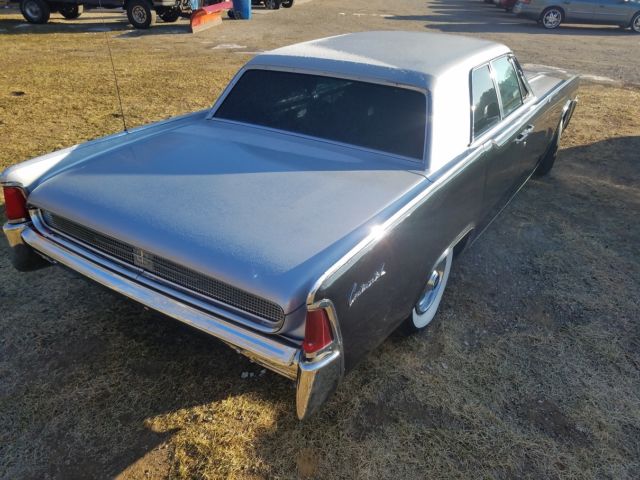 1961 Lincoln Continental luxury - photo 3