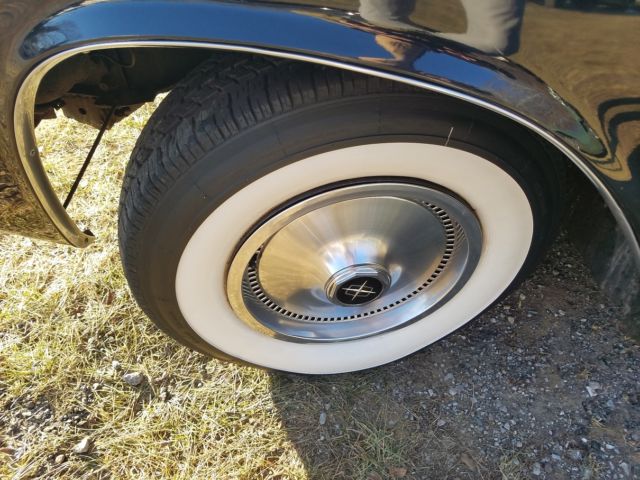 1961 Lincoln Continental luxury - photo 6
