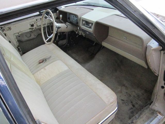1961 Lincoln Continental Base - photo 11