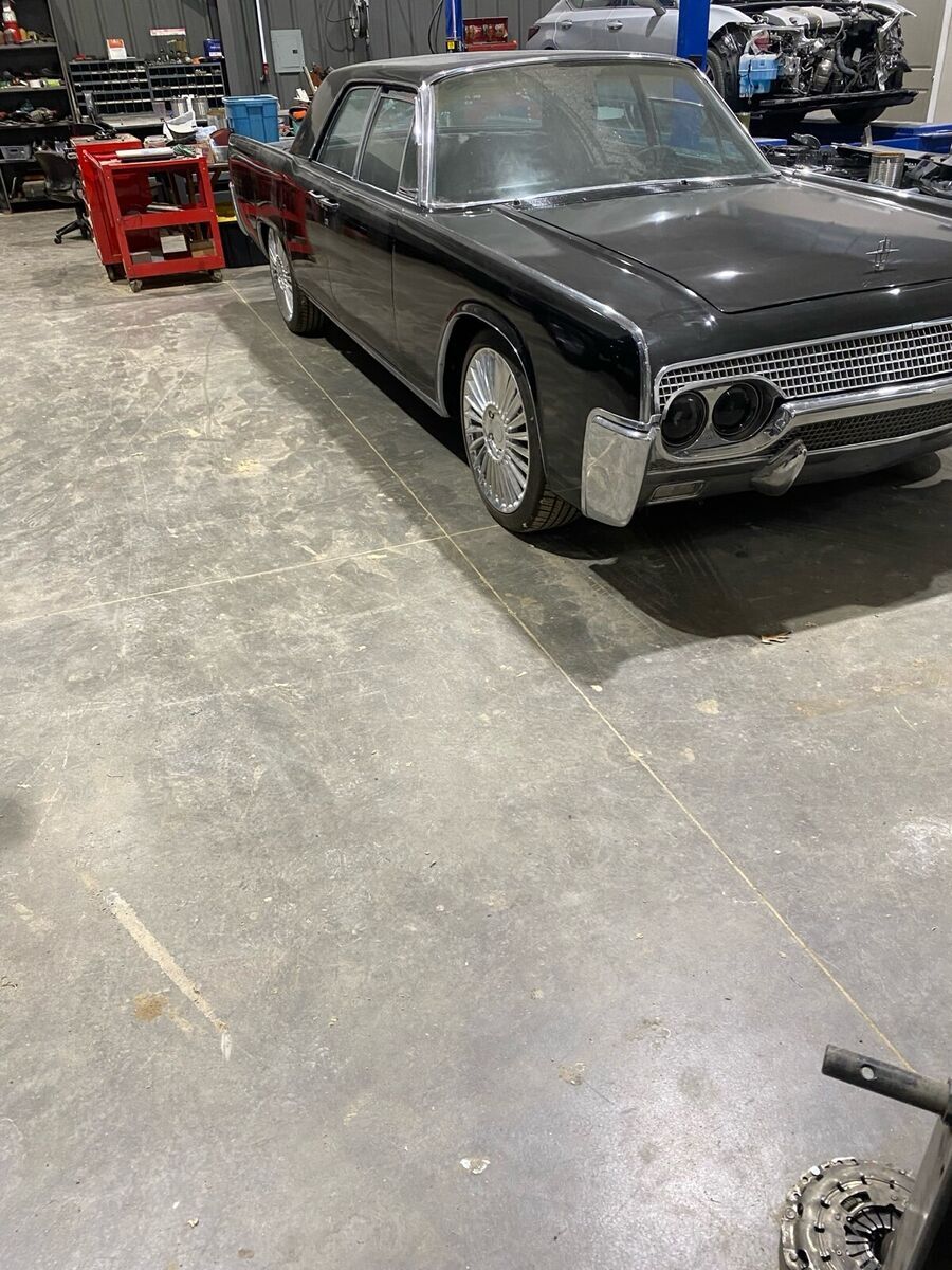 1961 Lincoln Continental - photo 5