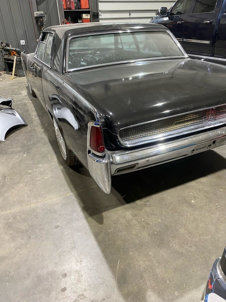 1961 Lincoln Continental - photo 7