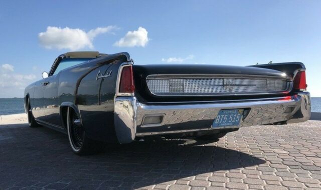 1961 Lincoln Continental LOADED - photo 2