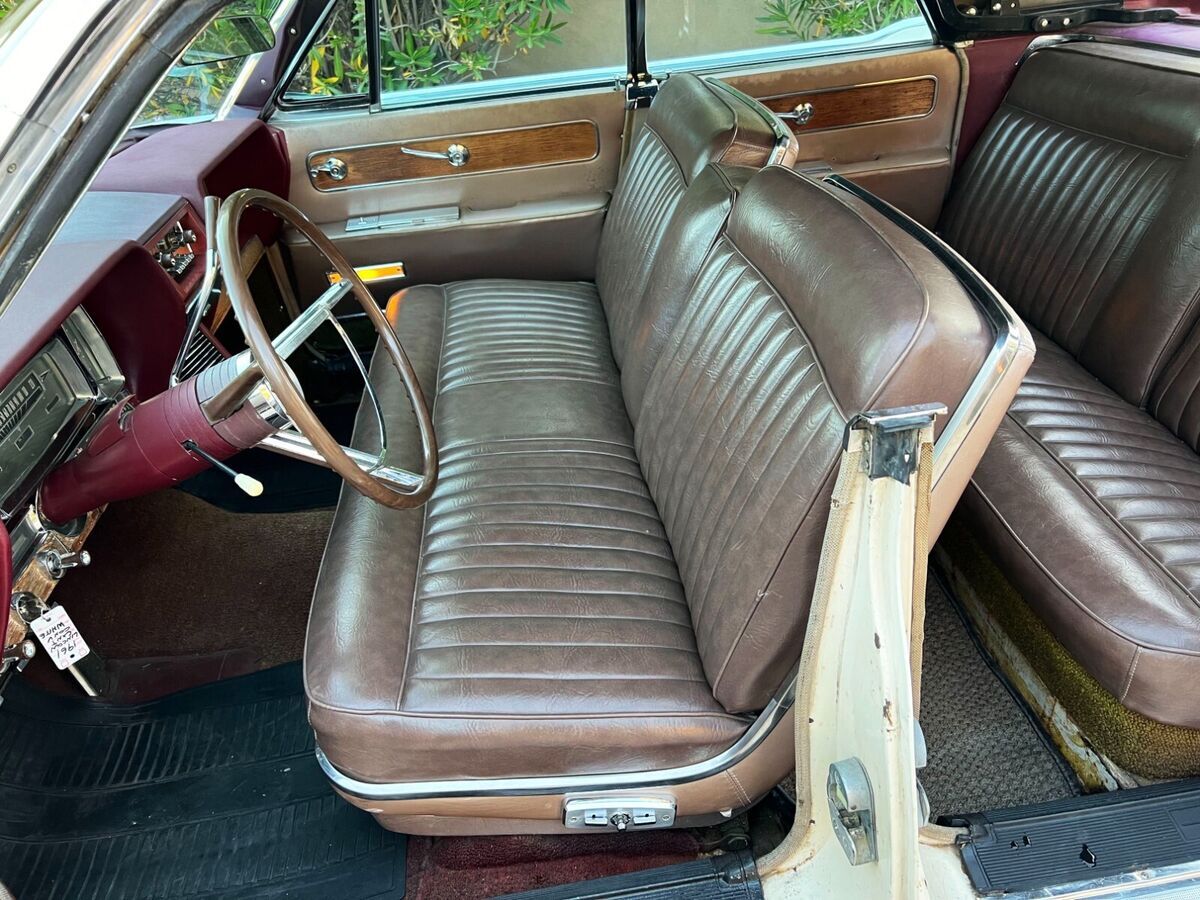 1961 Lincoln Continental Convertible - photo 11