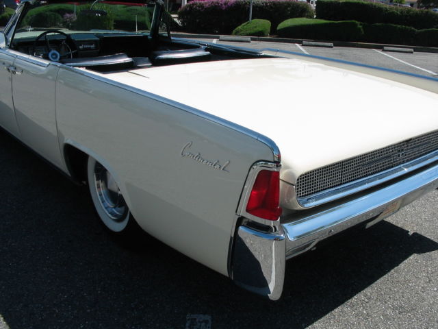 1961 Lincoln Continental Convertible - photo 5