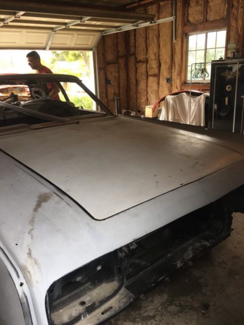1961 Lincoln Continental - photo 12
