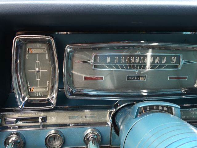 1961 Lincoln Continental - photo 9