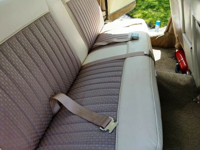 1961 Lincoln Continental - photo 8