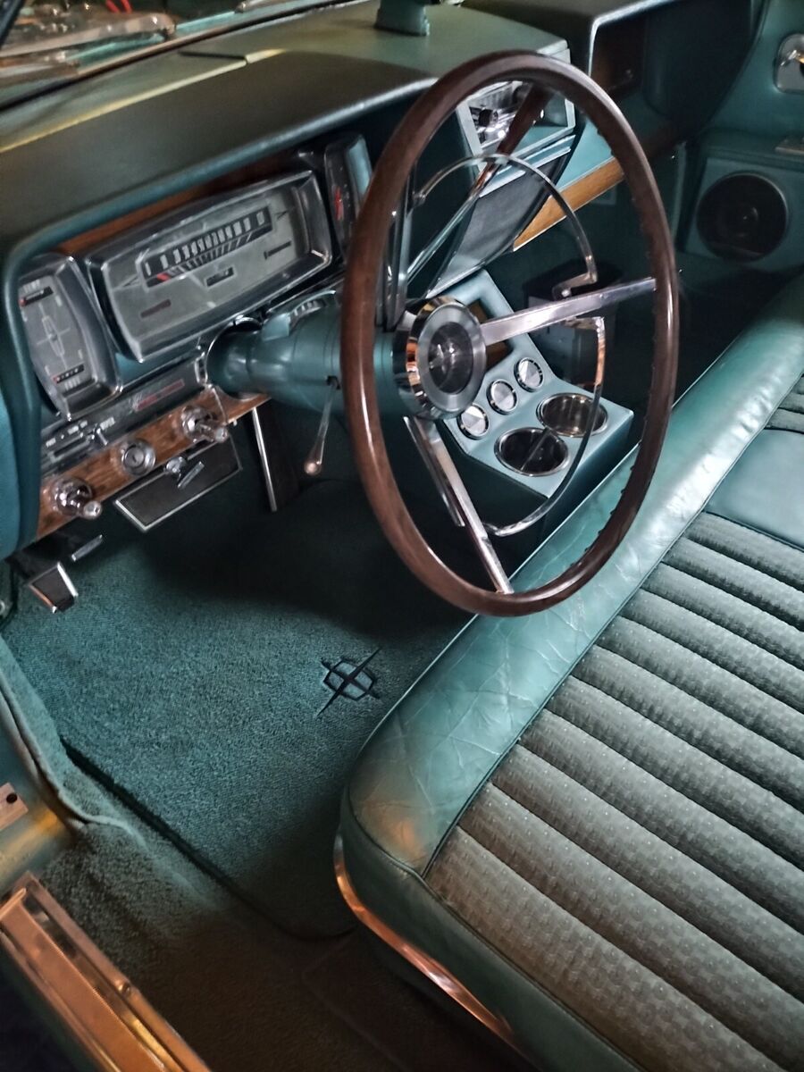 1961 Lincoln Continental - photo 8