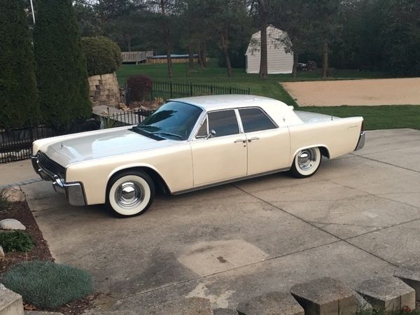 1961 Lincoln Continental - photo 3