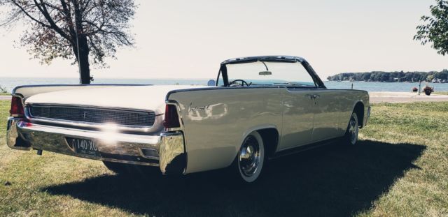 1961 Lincoln Continental - photo 7