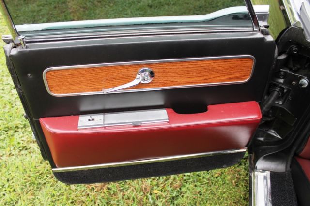1961 Lincoln Continental - photo 12
