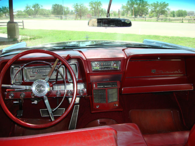 1961 Lincoln Continental - photo 6