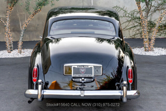 1961 Rolls-Royce Silver Cloud II Long-wheelbase Saloon - photo 7