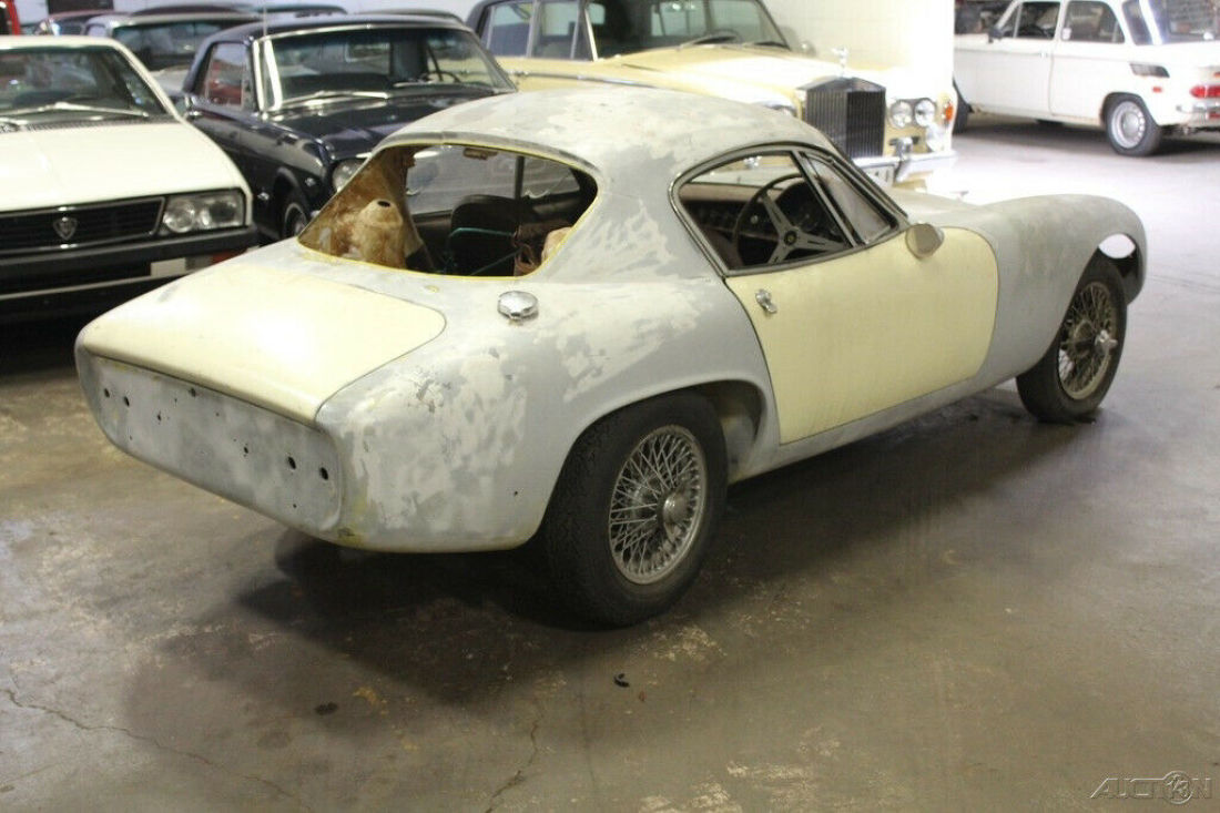 1961 Lotus Elite Coupe - photo 3