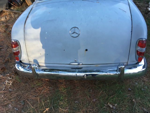 1961 Mercedes-Benz 190-Series Diesel Sedan - photo 3