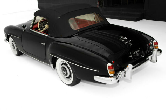 1961 Mercedes-Benz 190-Series Black Gorgeous Red Leather - photo 11