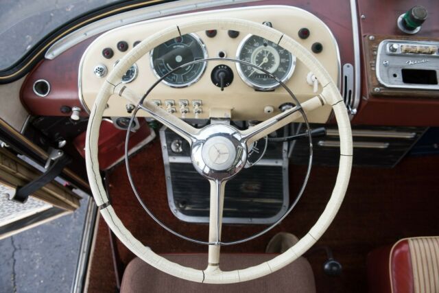 1961 Mercedes-Benz 0321H Bus - photo 10