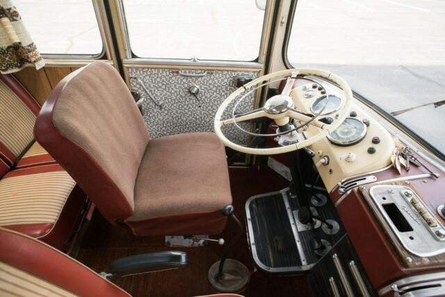 1961 Mercedes-Benz 0321H Bus - photo 11