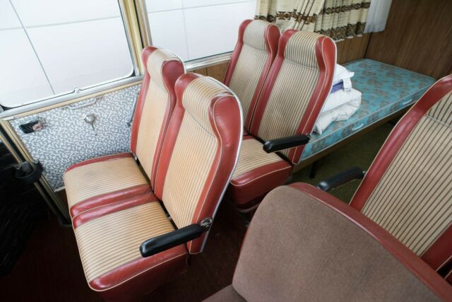 1961 Mercedes-Benz 0321H Bus - photo 12