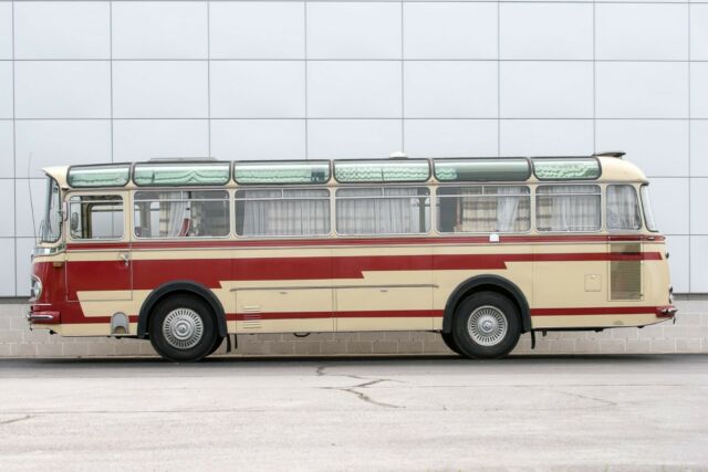 1961 Mercedes-Benz 0321H Bus - photo 2