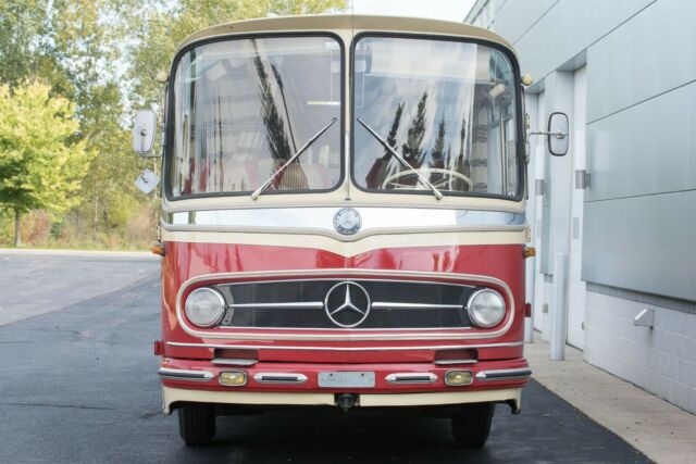 1961 Mercedes-Benz 0321H Bus - photo 8