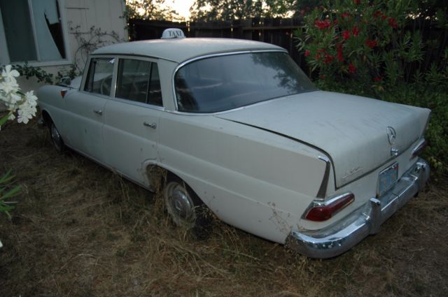 1961 Mercedes-Benz 190-Series - photo 4