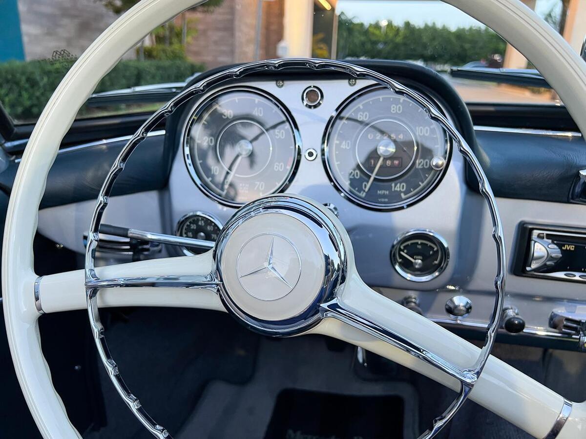 1961 Mercedes-Benz 190SL 190SL Restored! See Video - photo 4