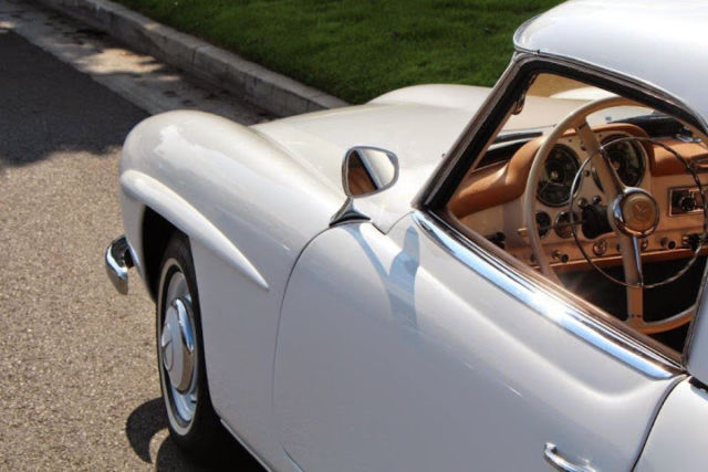 1961 Mercedes-Benz SL-Class - photo 3