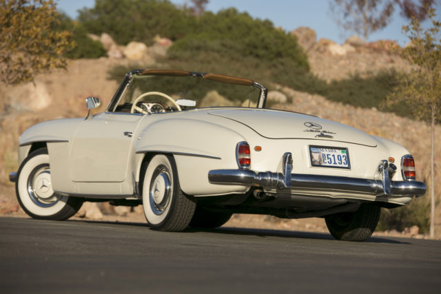 1961 Mercedes-Benz SL-Class 190SL COUPE W/REMOVABLE HARDTOP ROADSTER STYLE - photo 13