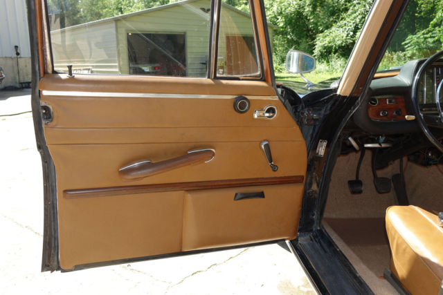 1961 Mercedes-Benz 200-Series - photo 13