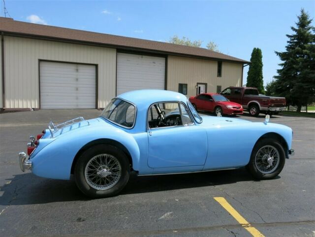 1961 MG MGA 1600 Mark I Coupe, Very Rare, Trades Accepted - photo 11