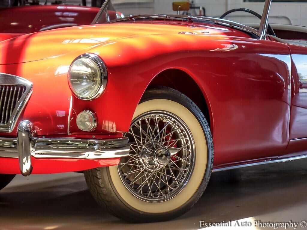 1961 MG MGA Roadster - photo 4