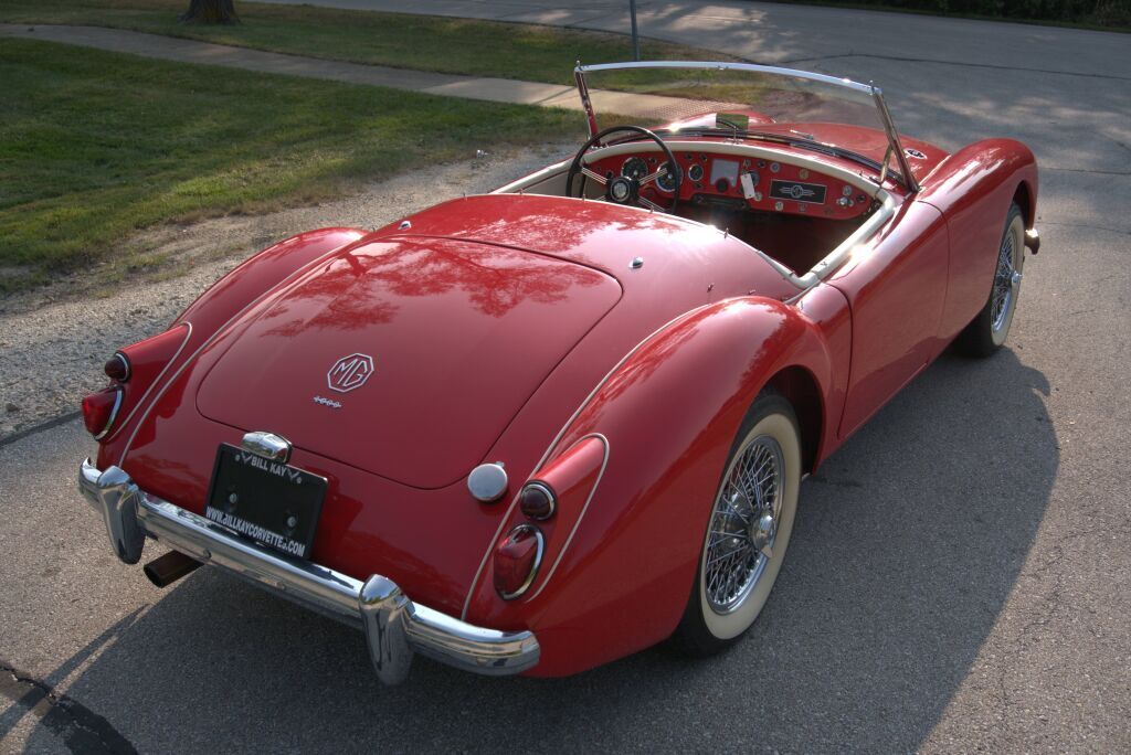 1961 MG Roadster - photo 5