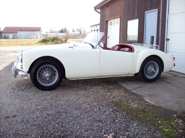 1961 MG MGA 2 DOOR - photo 4