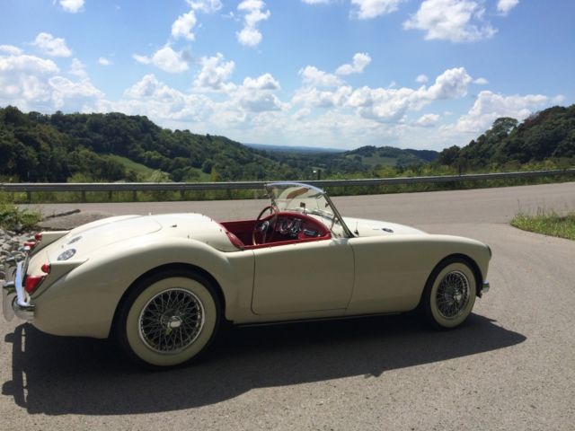 1961 MG MGA