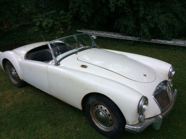 1961 MGA Convertible with Fiberglass Hard Top, Many Extra Parts 1961 MG MGA